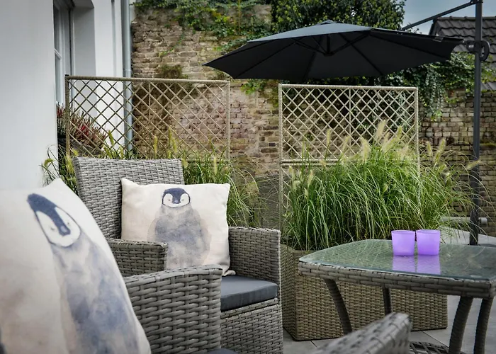 Insel-apartment Im Herrenhaus Rheinblick Daire *